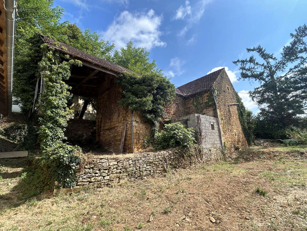 Maison à CALVIAC-EN-PERIGORD