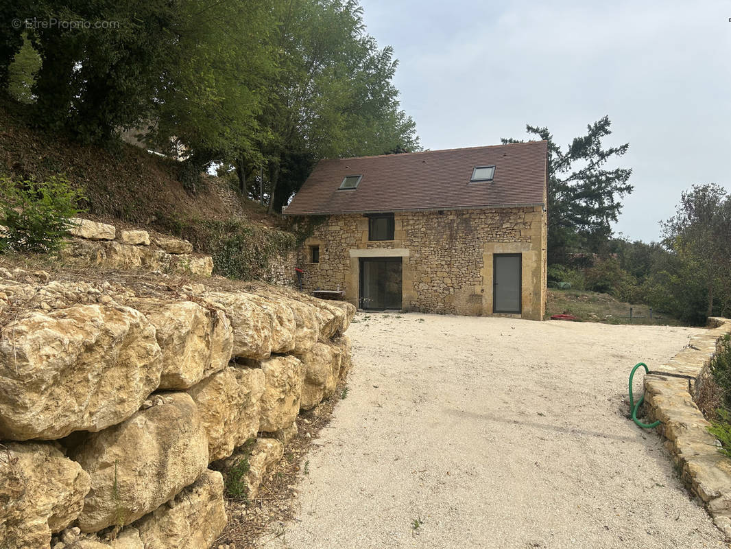 Maison à CALVIAC-EN-PERIGORD