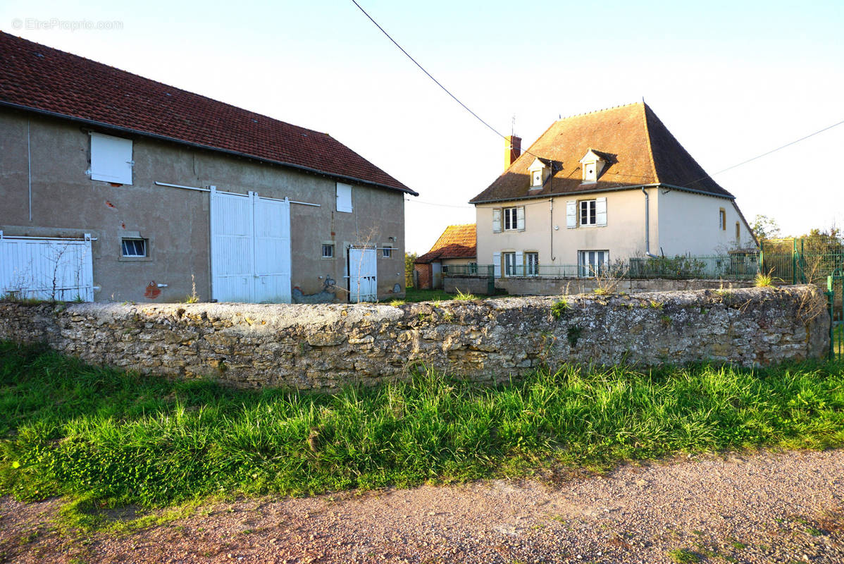 Maison à MARCIGNY