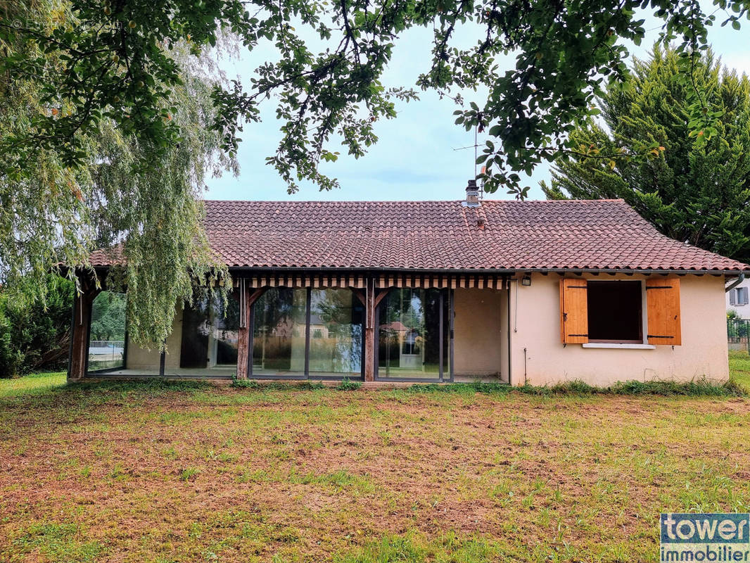 Maison à CHERVEIX-CUBAS