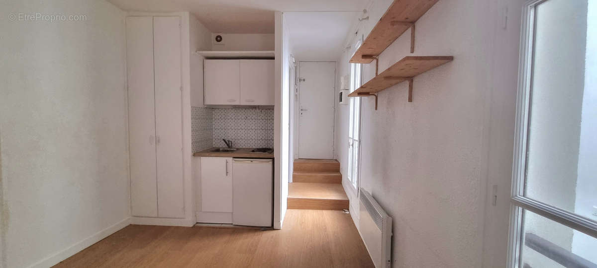 Appartement à PARIS-3E