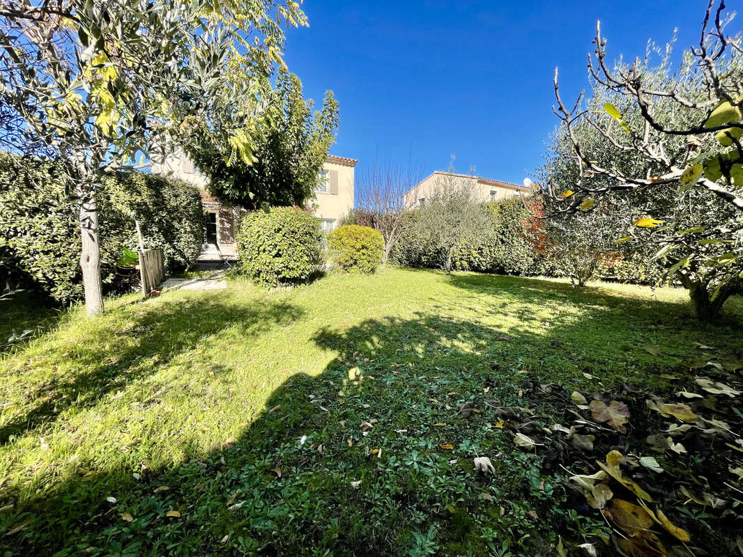 Maison à VAISON-LA-ROMAINE