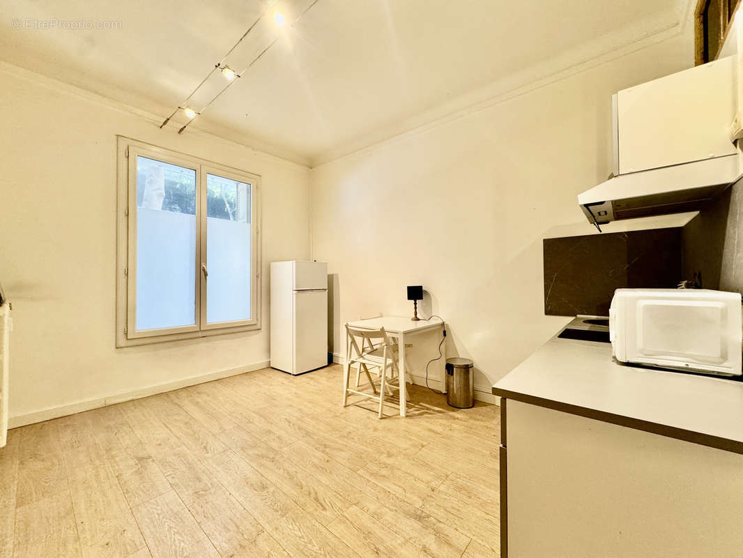 Appartement à MARSEILLE-7E