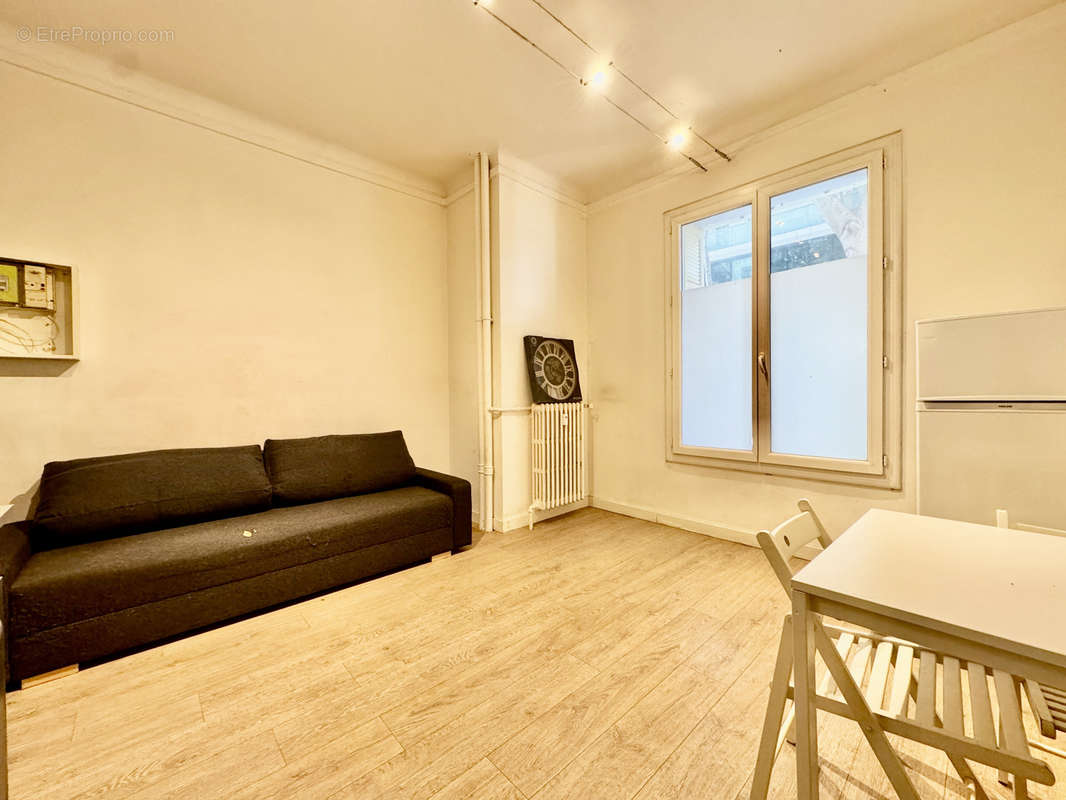 Appartement à MARSEILLE-7E