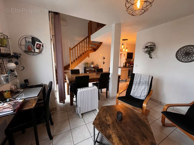 Appartement à SAINTE-MARIE