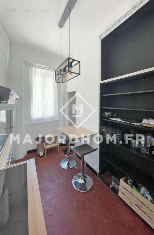 Appartement à MARSEILLE-5E