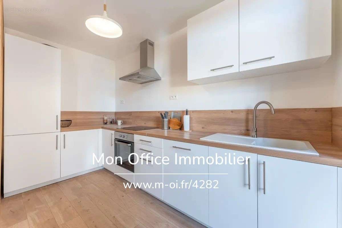 Appartement à MARSEILLE-12E