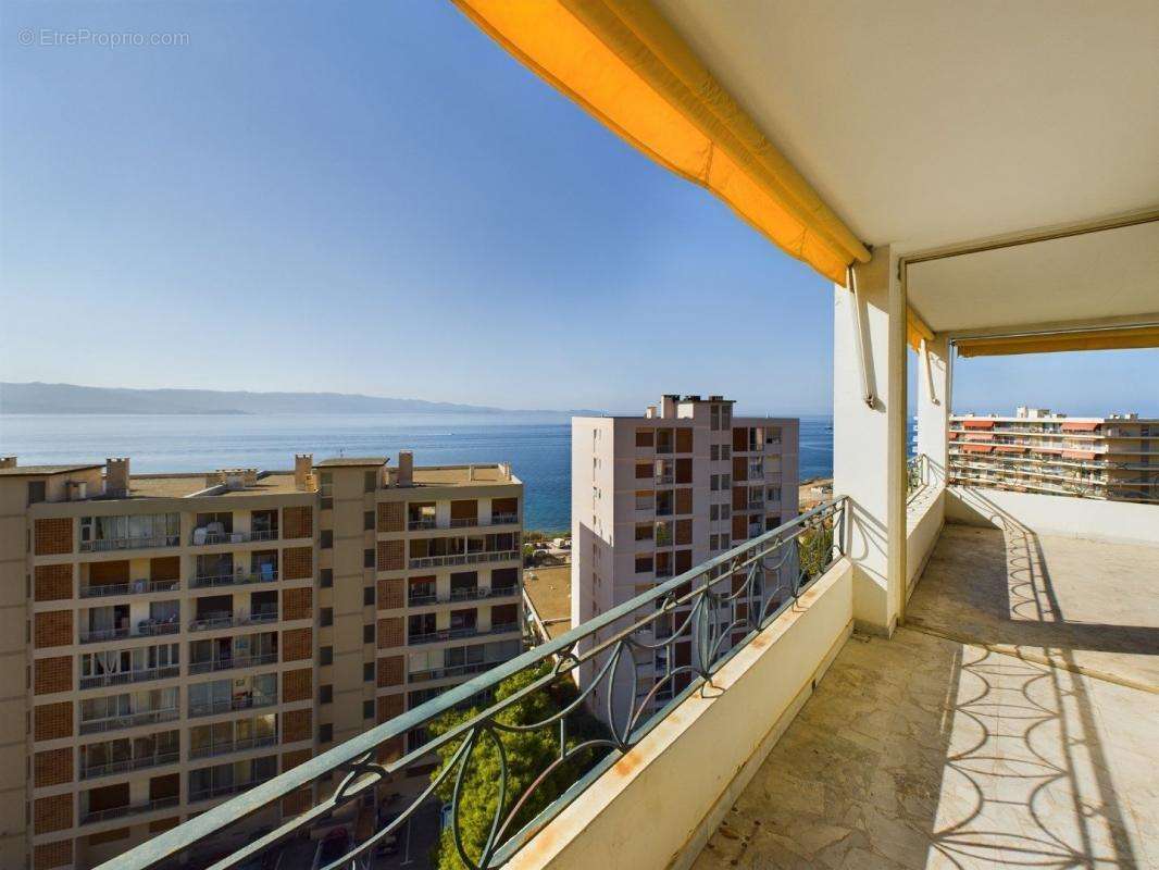 Appartement à AJACCIO