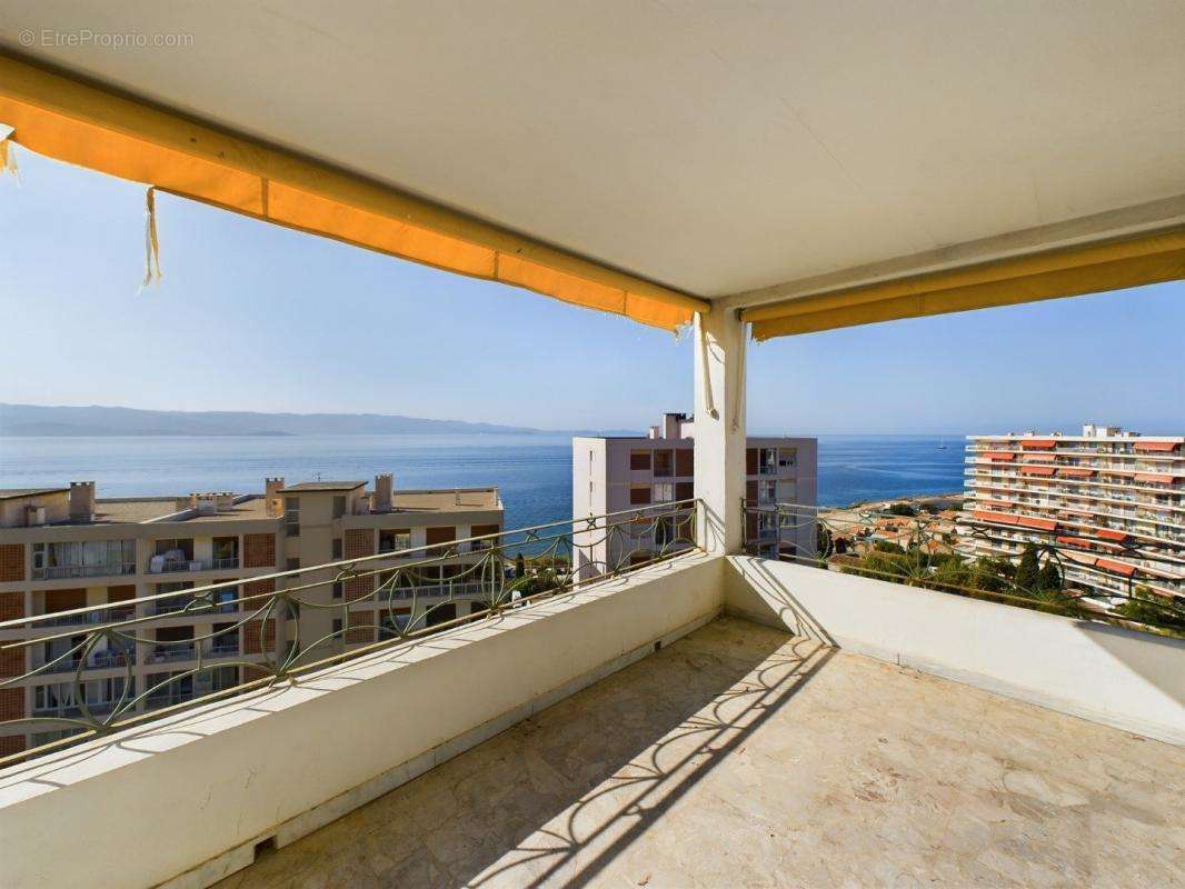 Appartement à AJACCIO