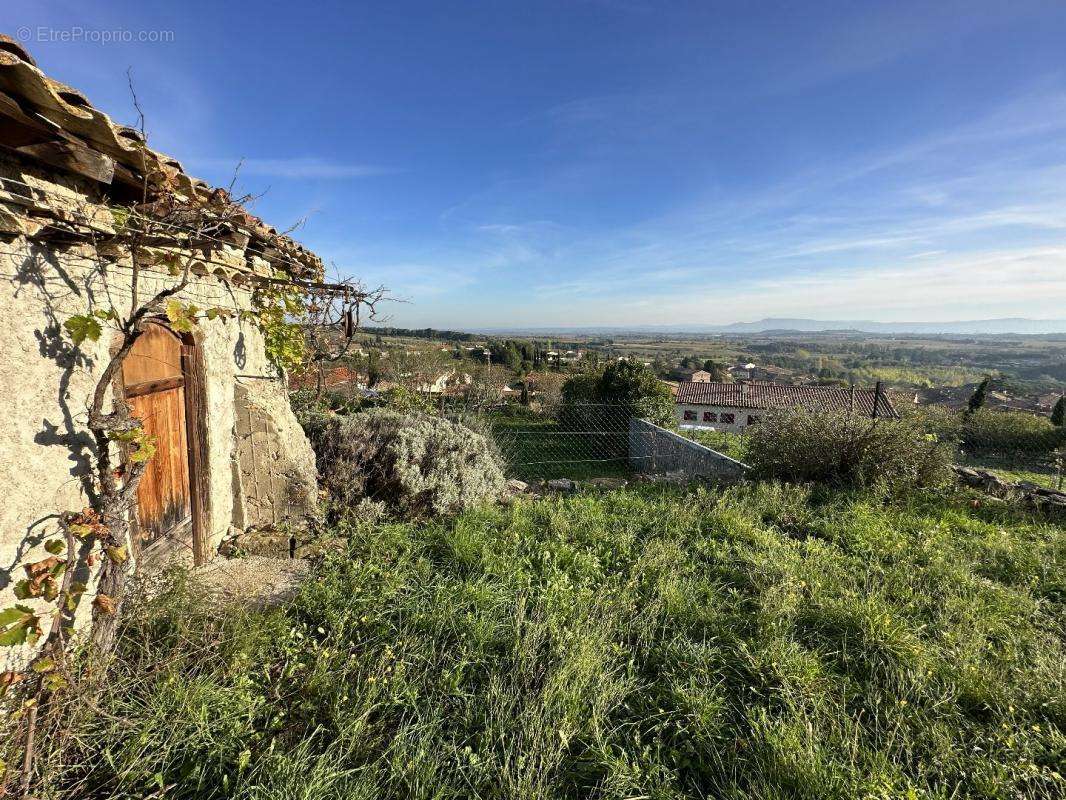 Terrain à CAUNES-MINERVOIS