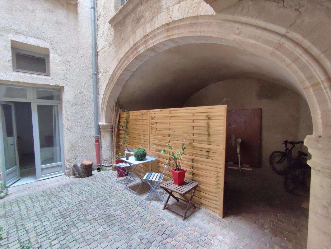 Appartement à PEZENAS