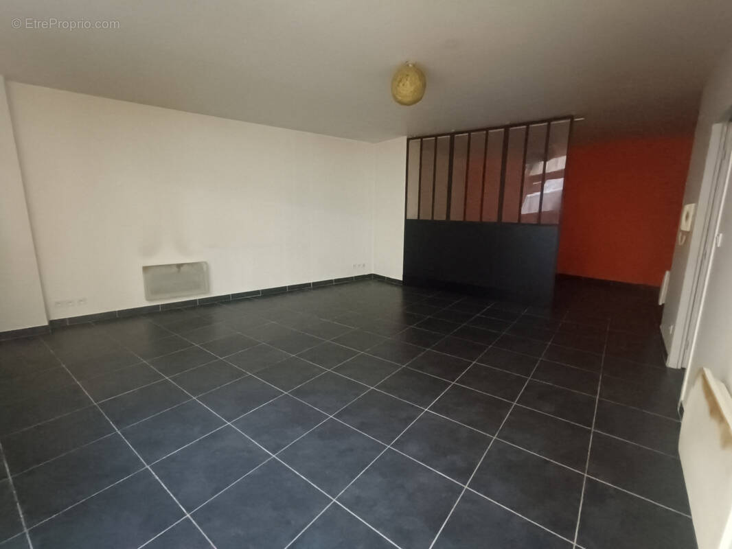 Appartement à GIGNAC