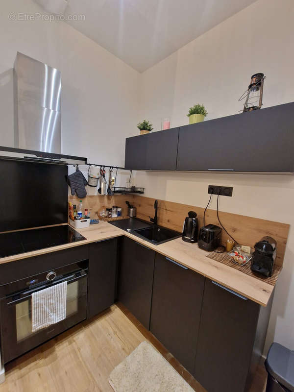 Appartement à MARSEILLE-5E