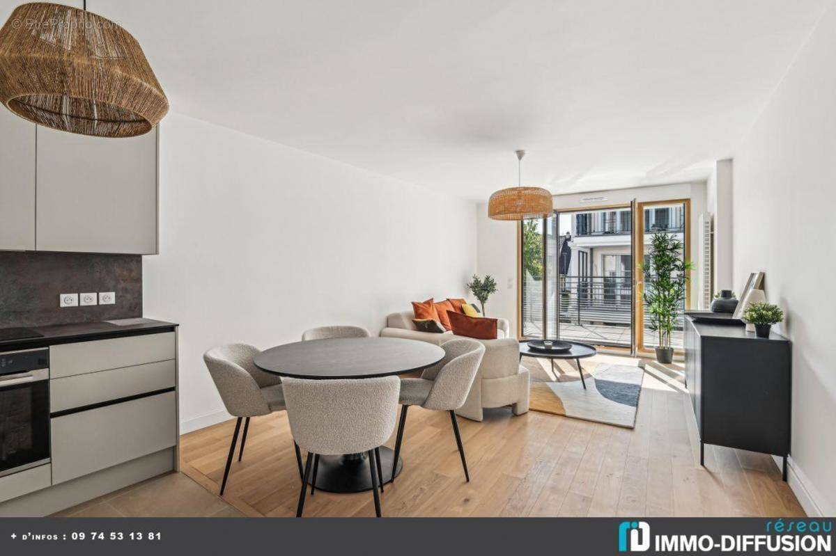 Appartement à PARIS-18E