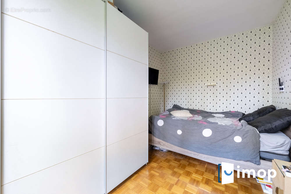 Appartement à VERNEUIL-SUR-SEINE