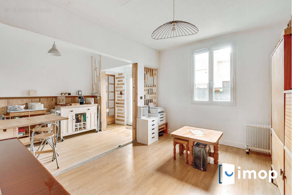 Appartement à ASNIERES-SUR-SEINE