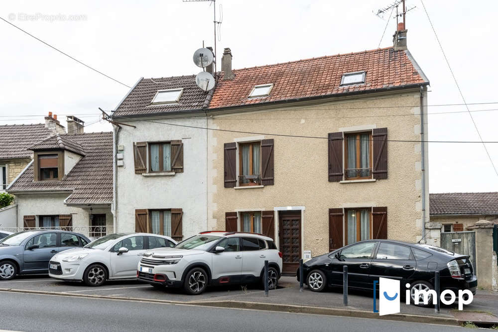 Appartement à PONTOISE