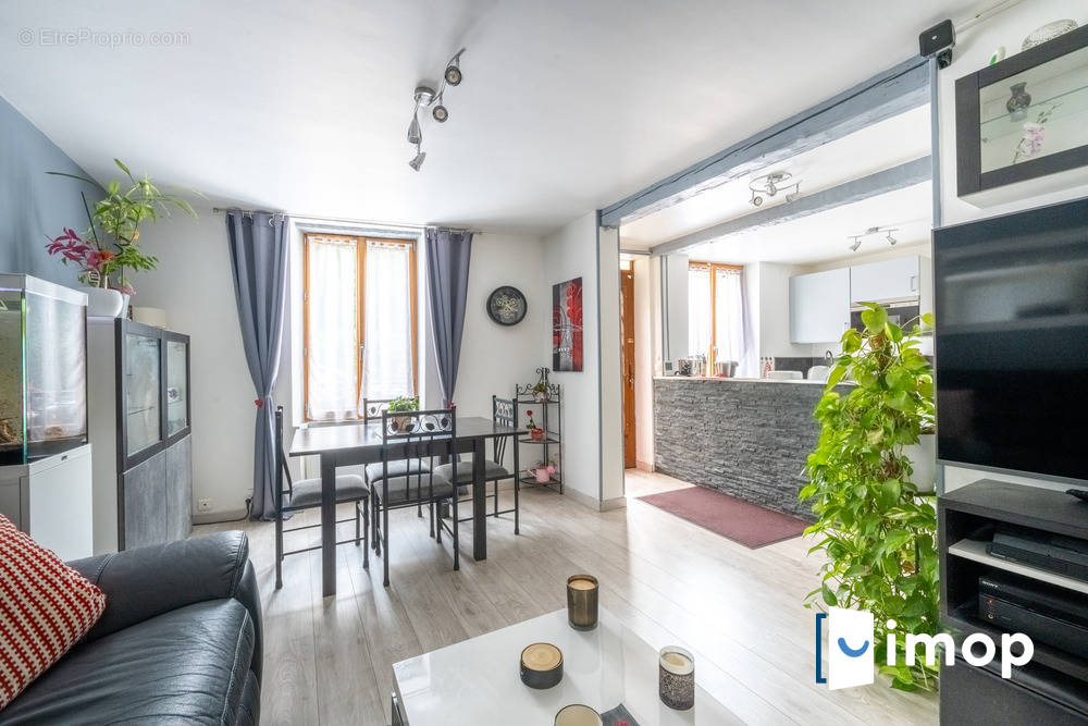 Appartement à PONTOISE