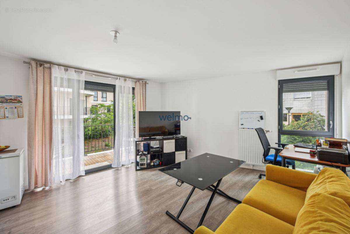 Appartement à NANTERRE