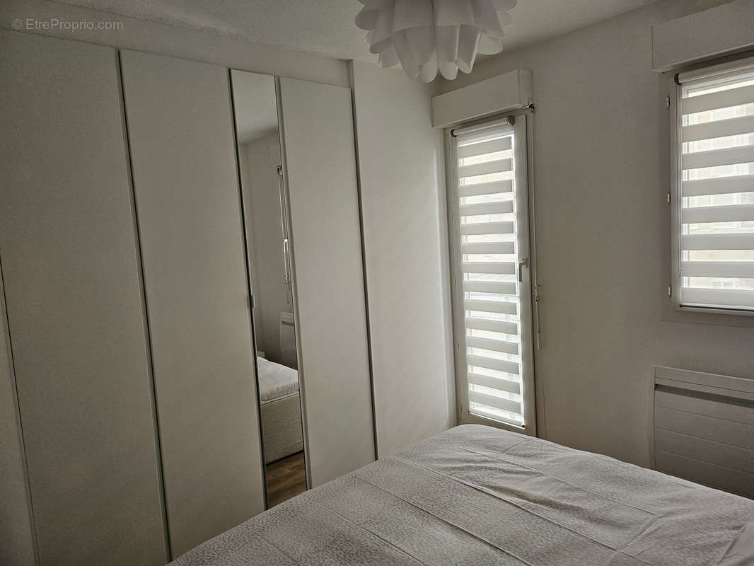 Appartement à MARSEILLE-5E