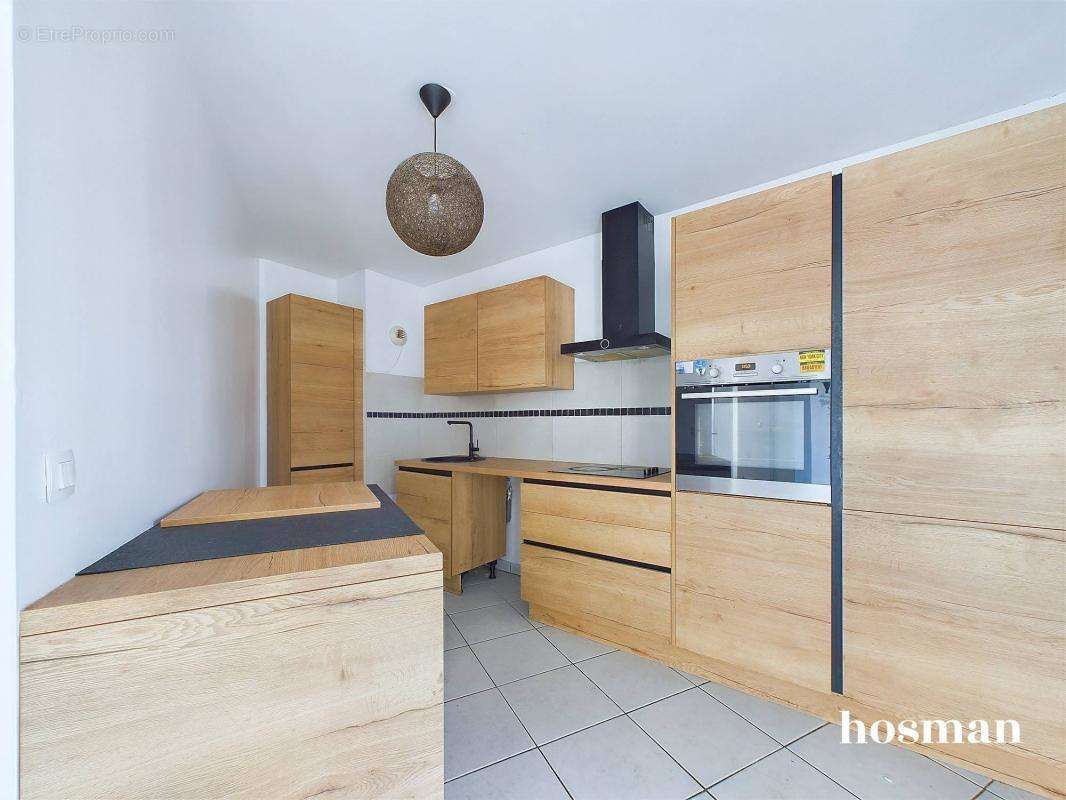 Appartement à MARSEILLE-8E