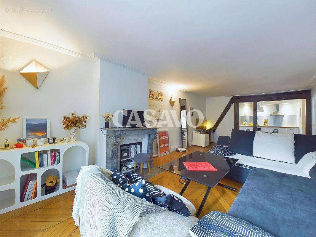 Appartement à PARIS-4E