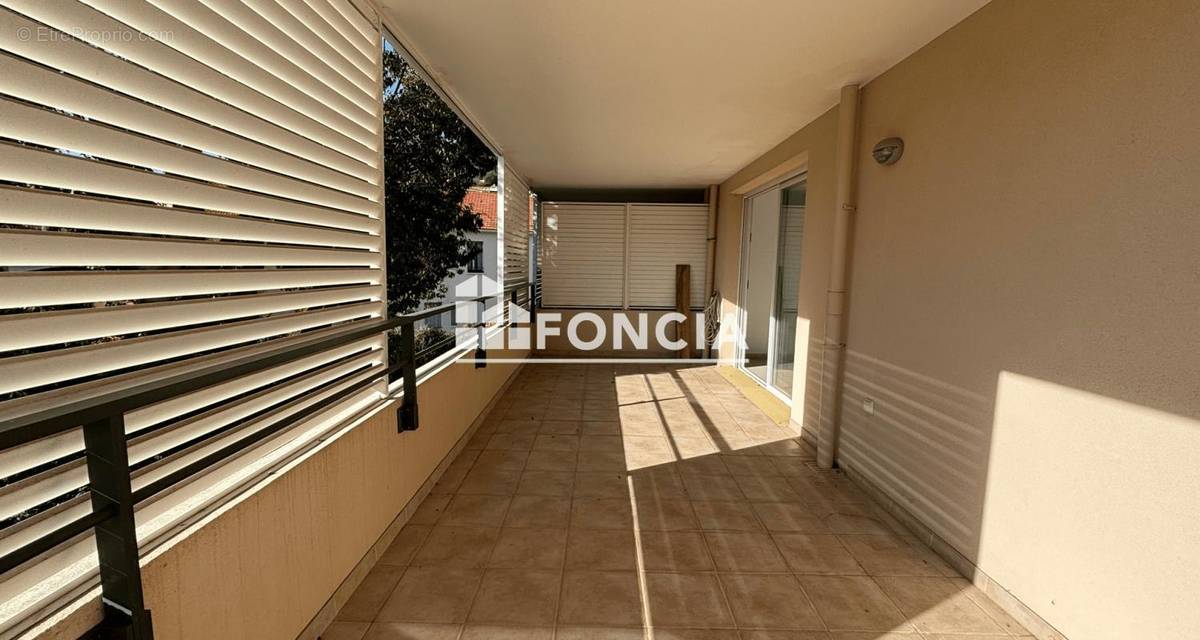 Appartement à HYERES