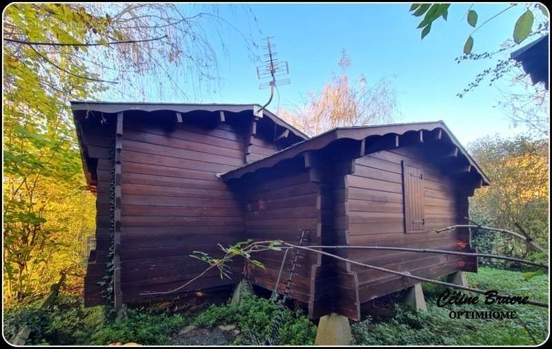 Maison à JUZIERS