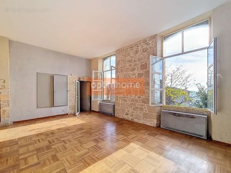 Appartement à LECTOURE