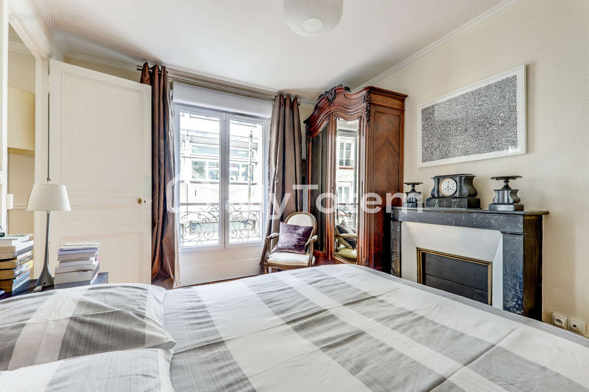 Appartement à PARIS-20E