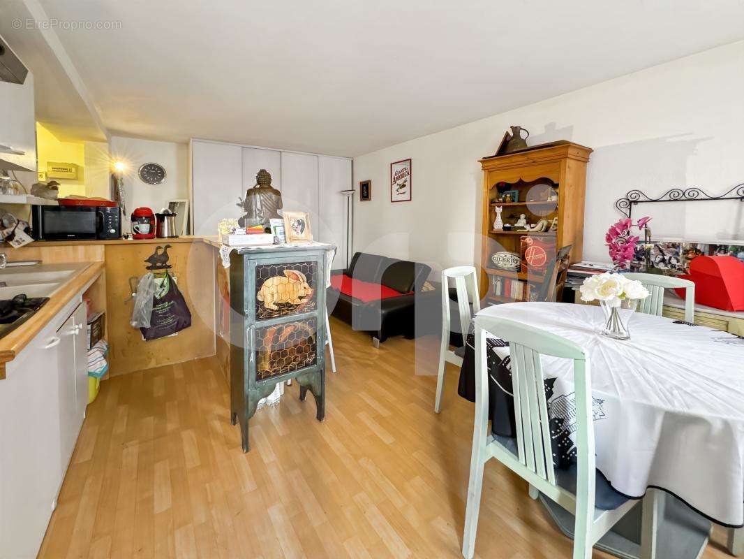 Appartement à PIERREFEU-DU-VAR