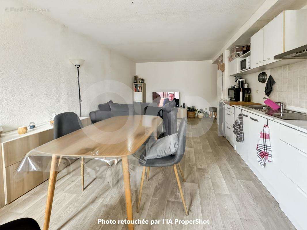 Appartement à PIERREFEU-DU-VAR