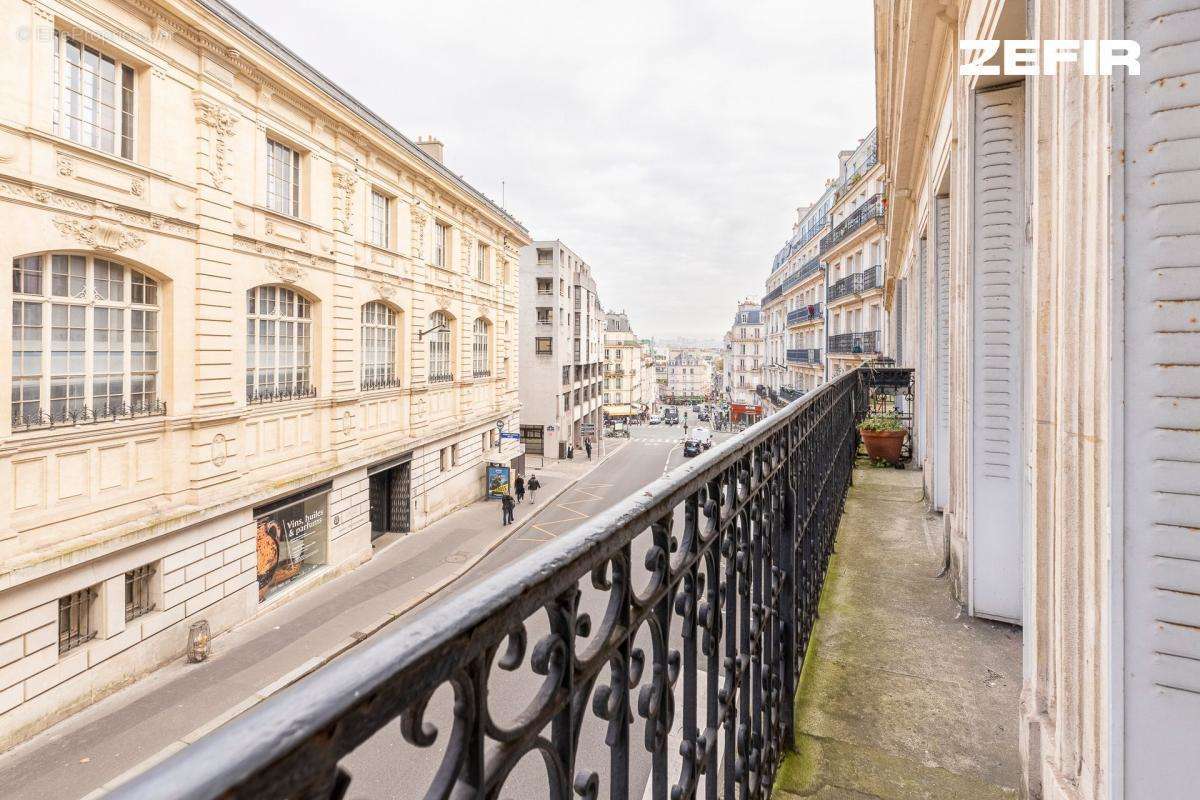 Appartement à PARIS-5E