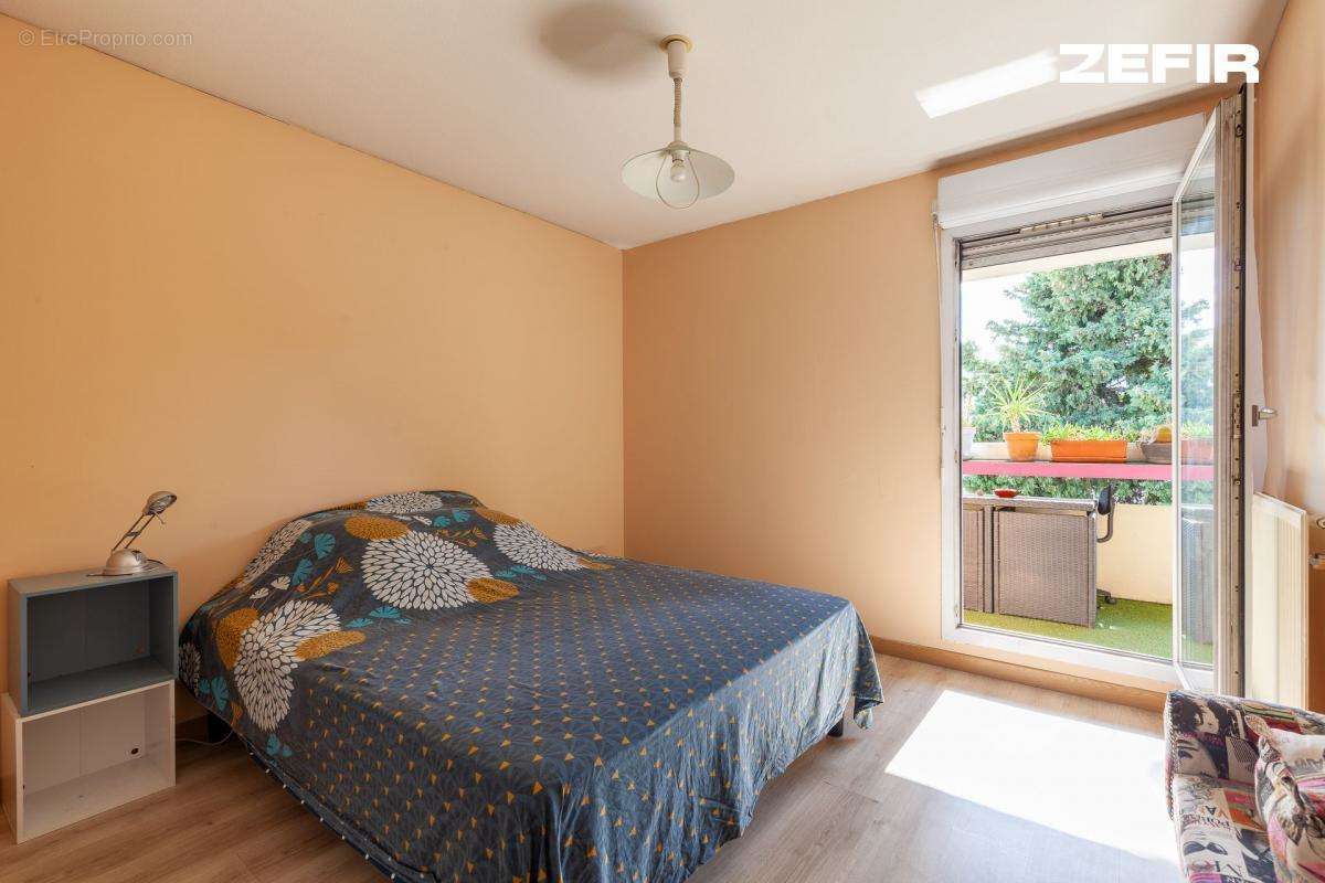 Appartement à MARSEILLE-11E