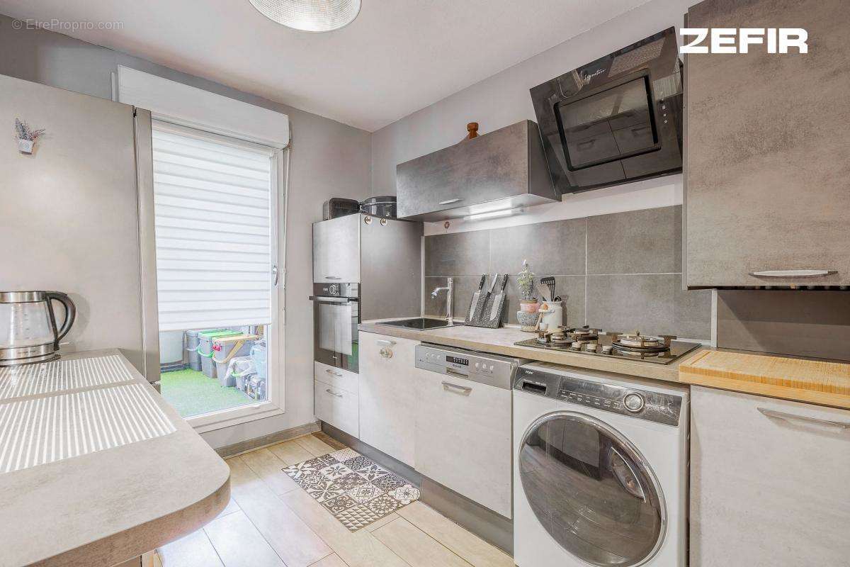 Appartement à MARSEILLE-11E