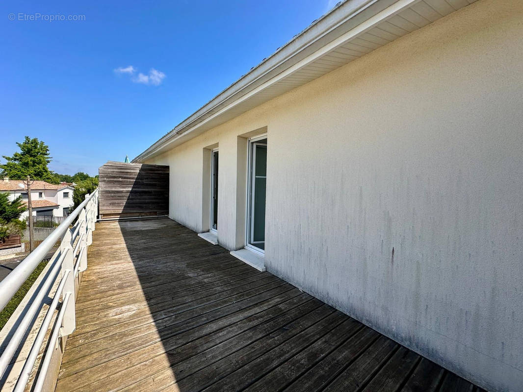 Appartement à PESSAC