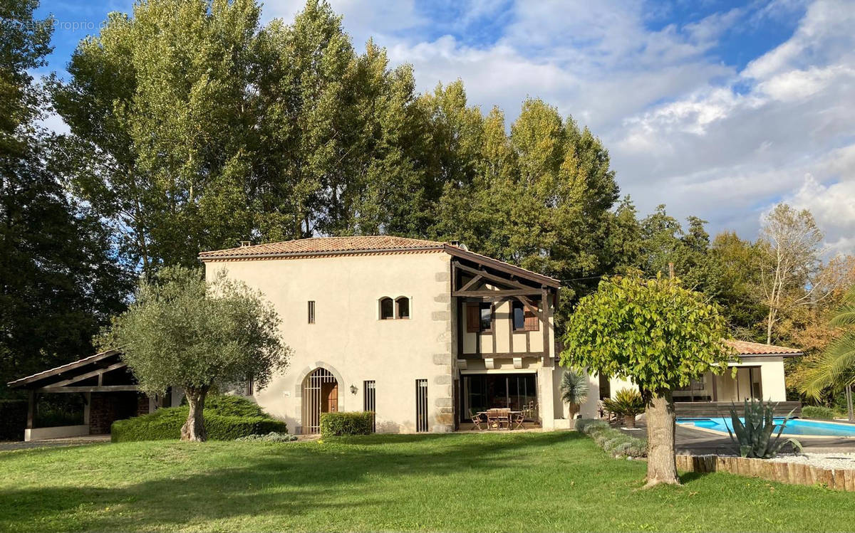 Maison à CASTELJALOUX