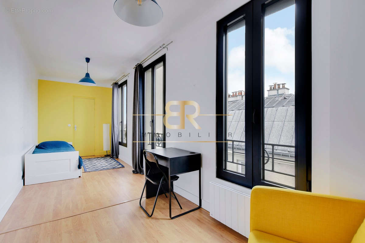 Appartement à PARIS-18E