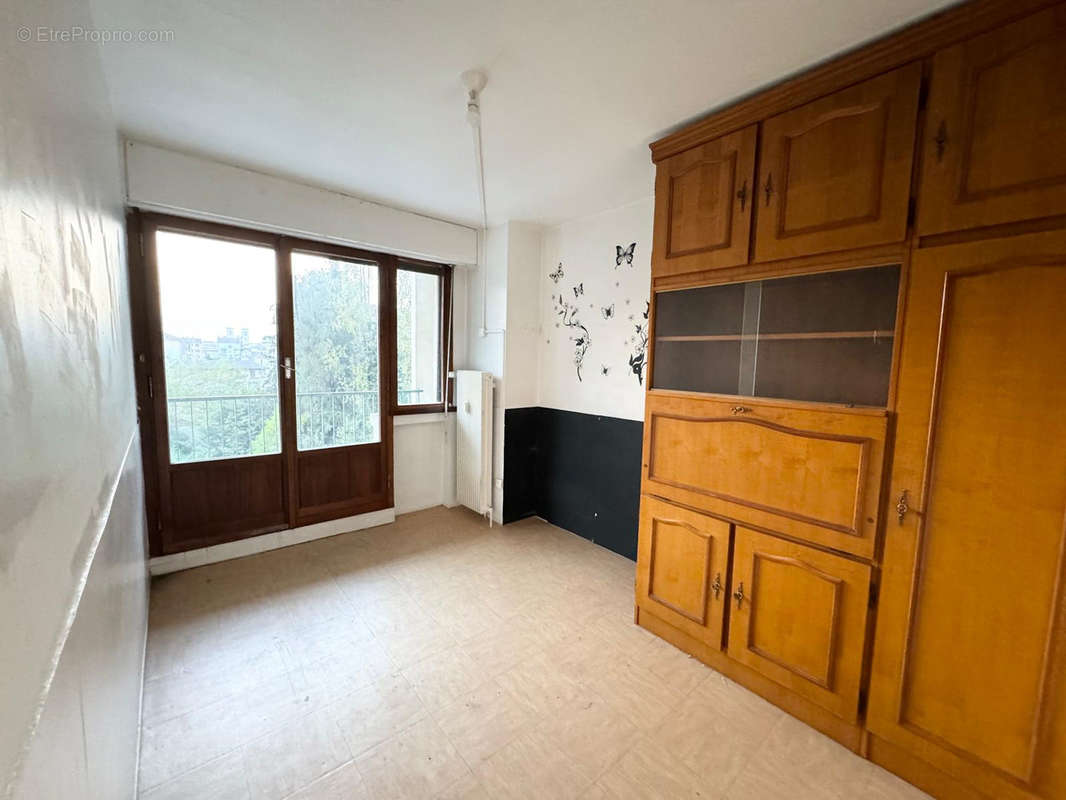 Appartement à BOURGOIN-JALLIEU