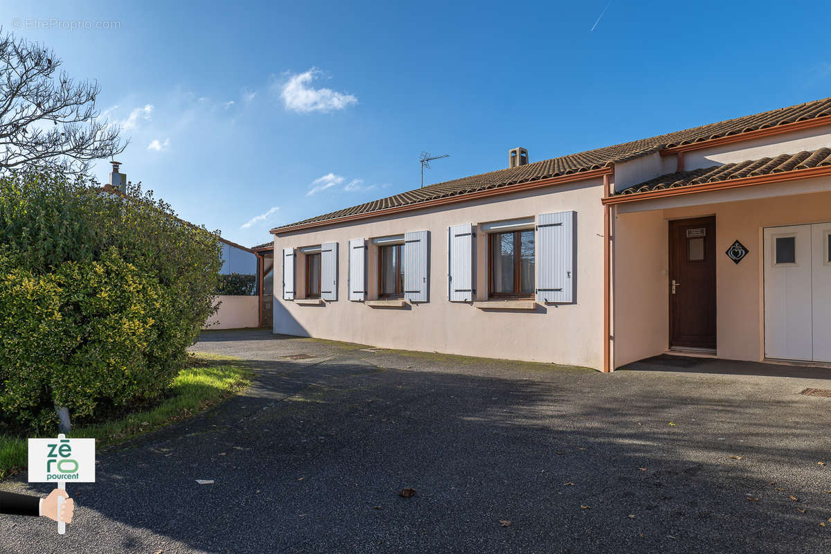 Maison à SAINTE-FOY