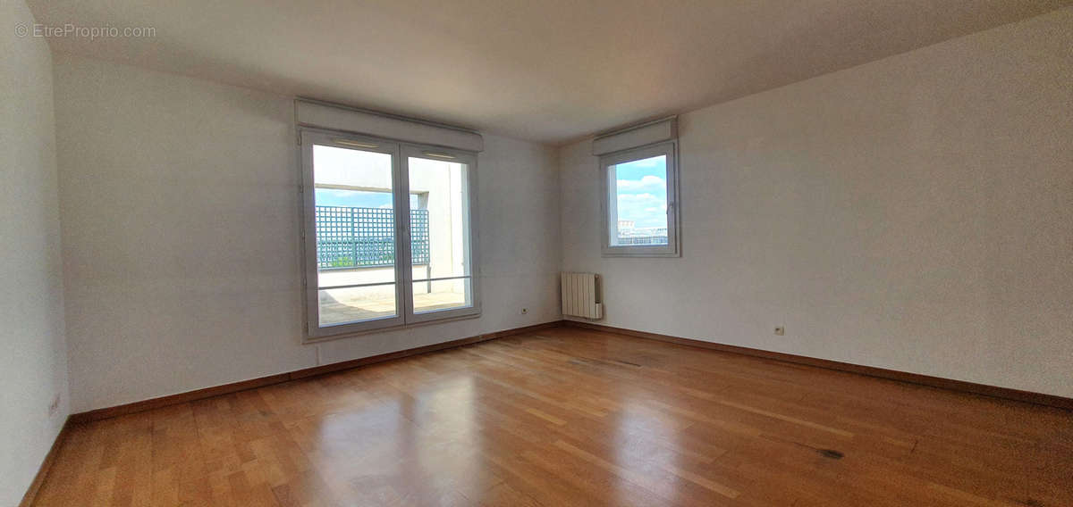 Appartement à SAINT-DENIS