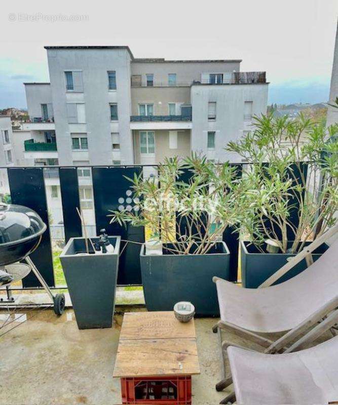 Appartement à STAINS