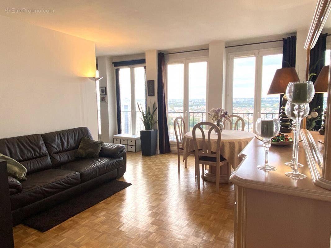 Appartement à CHOISY-LE-ROI