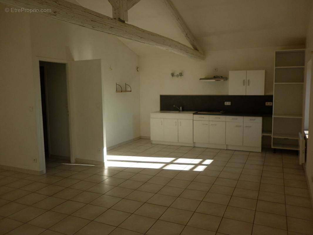 Appartement à GRILLON