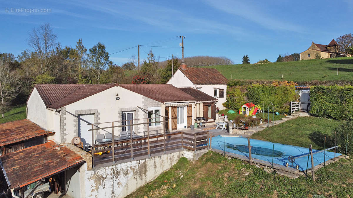 Maison à COUX-ET-BIGAROQUE