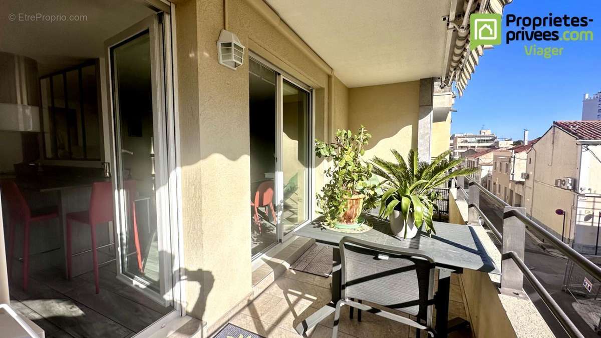 Appartement à NIMES