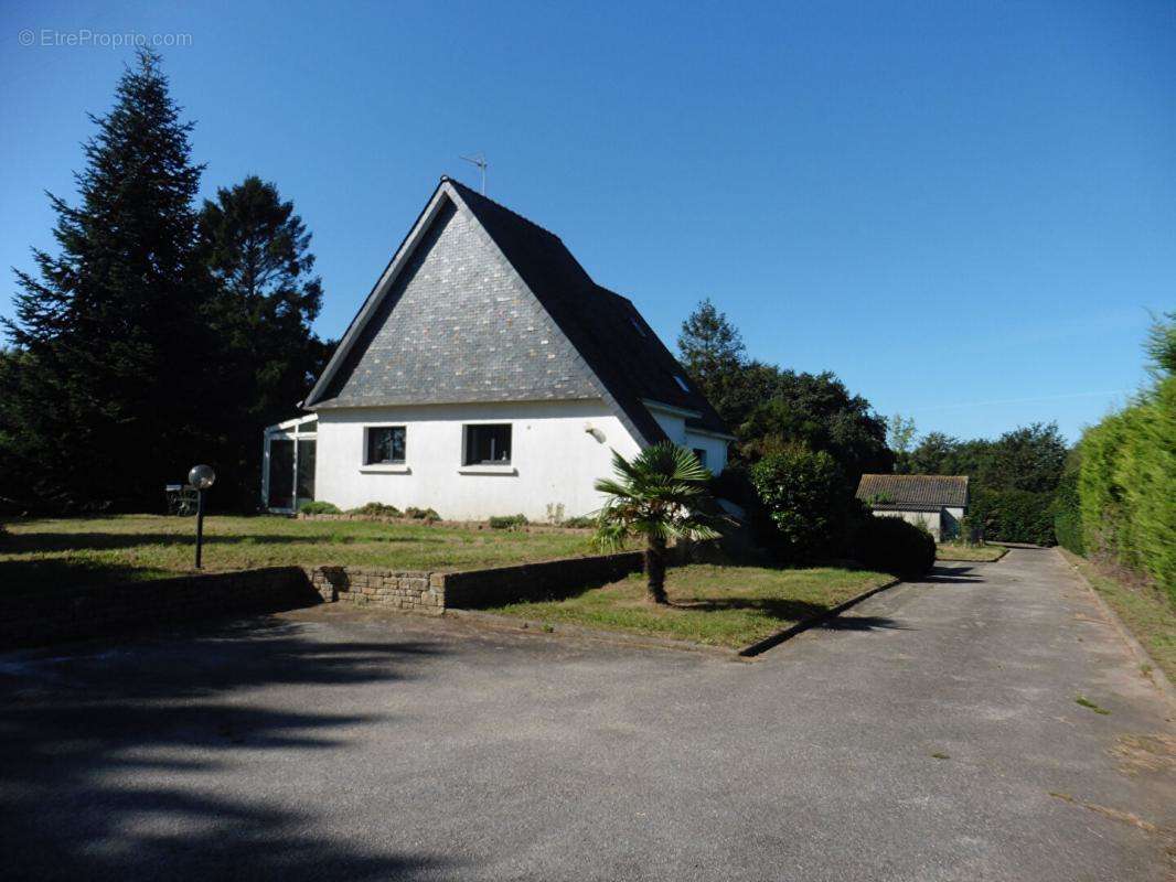 Maison à RIEC-SUR-BELON