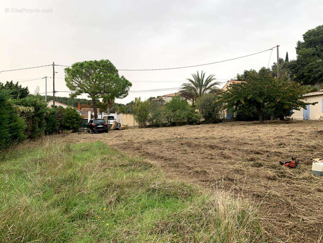 Terrain à MARTIGUES