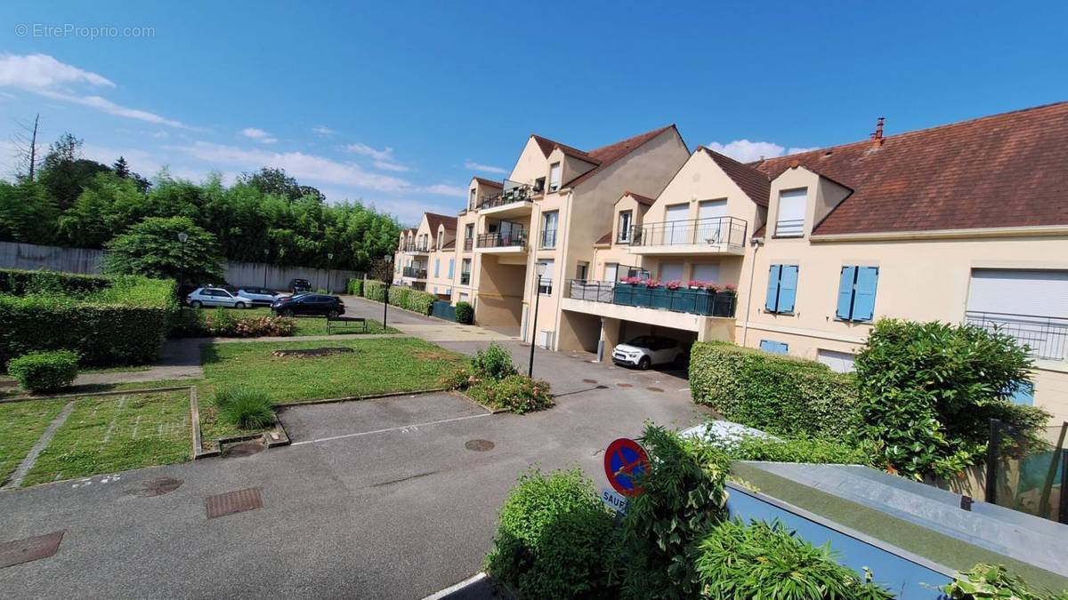 Appartement à DOURDAN