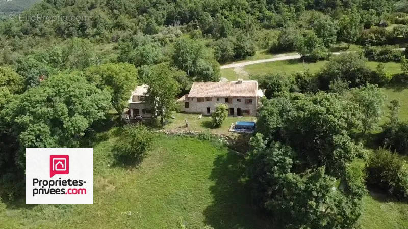 Maison à LA PALUD-SUR-VERDON